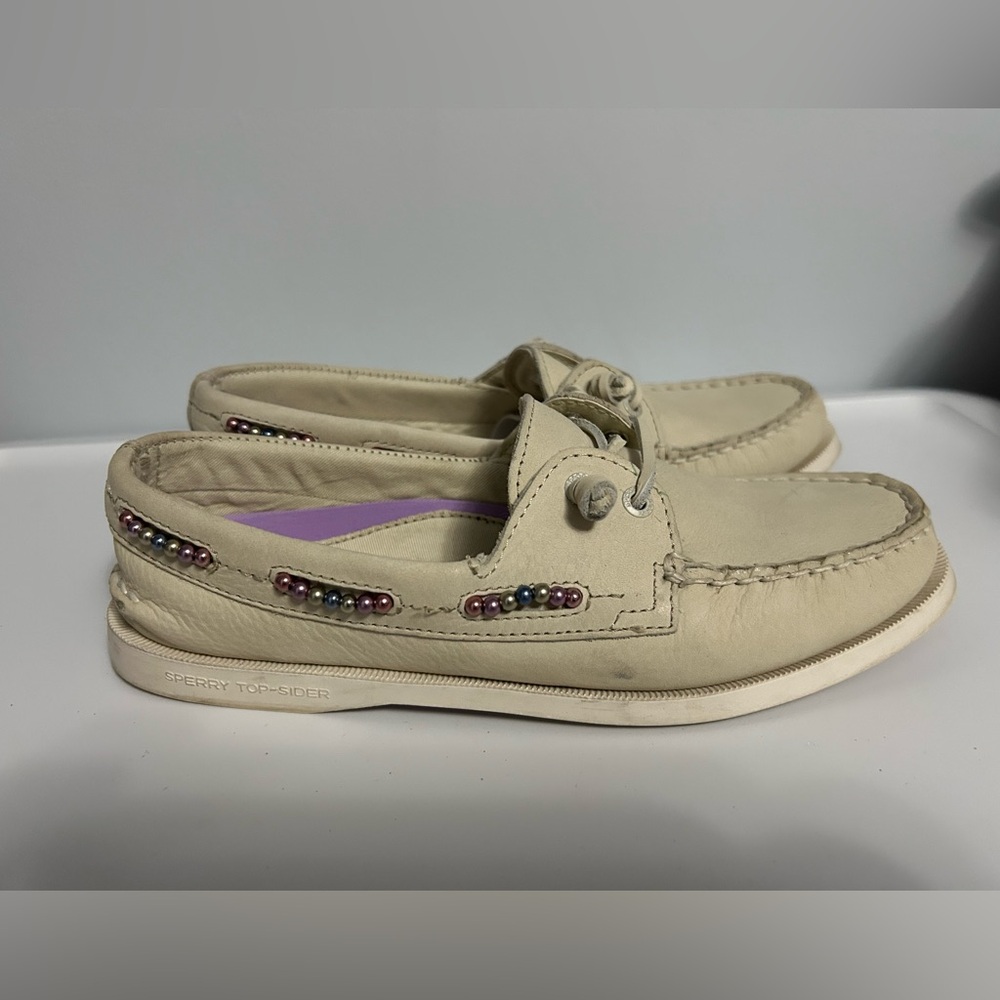 Sperry Women’s Off-White Boat Shoes